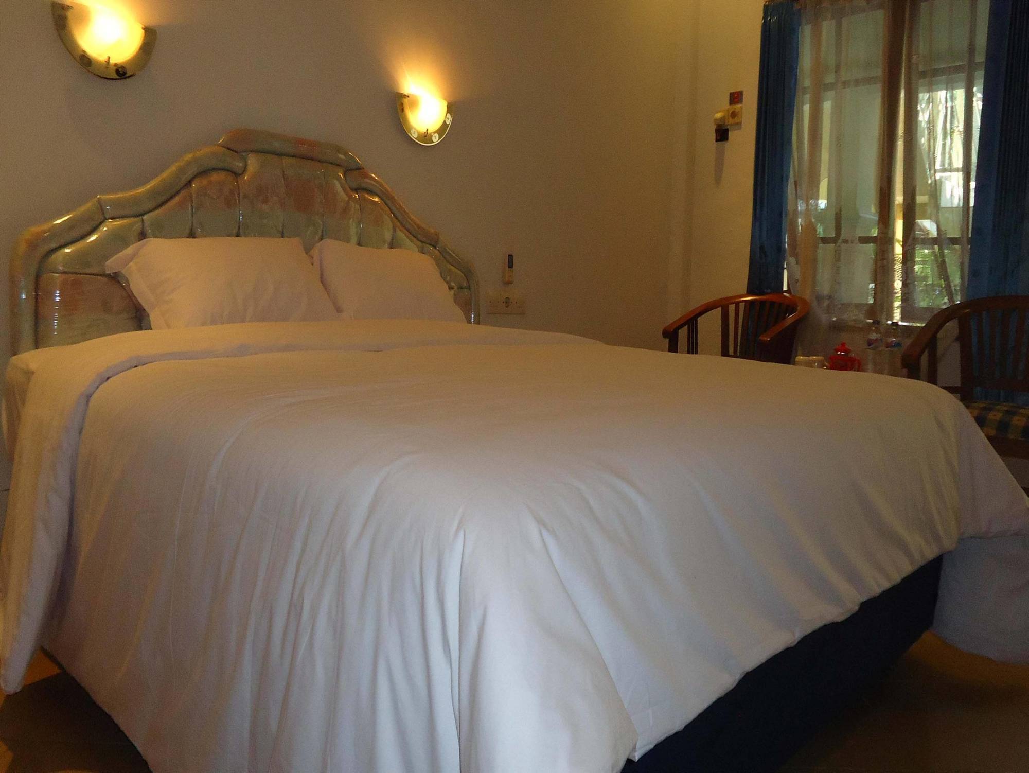 Hotel Wisma Djaja Syariah Bojonegoro Luaran gambar